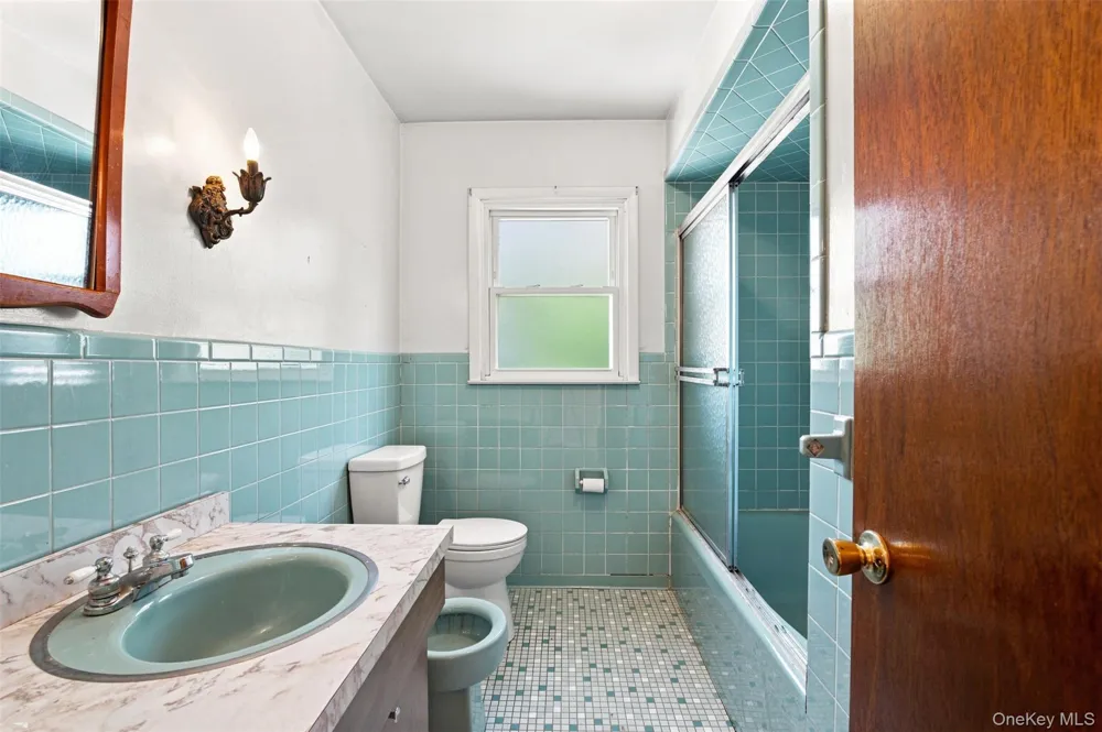 18 Bonaventure Avenue Ardsley, NY 10502