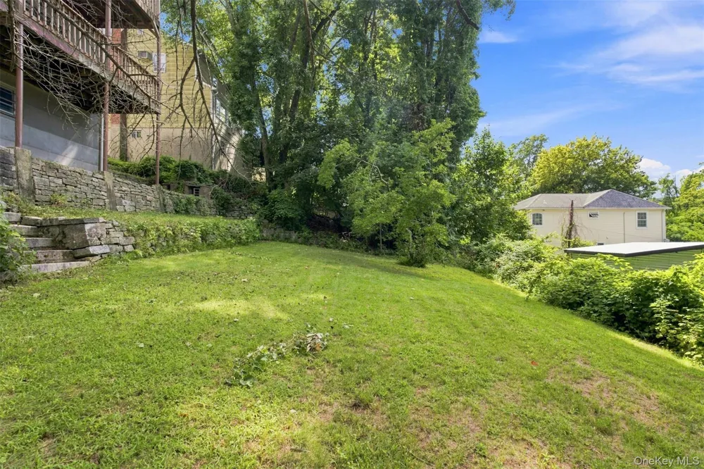 18 Bonaventure Avenue Ardsley, NY 10502