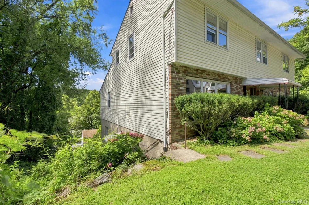 18 Bonaventure Avenue Ardsley, NY 10502
