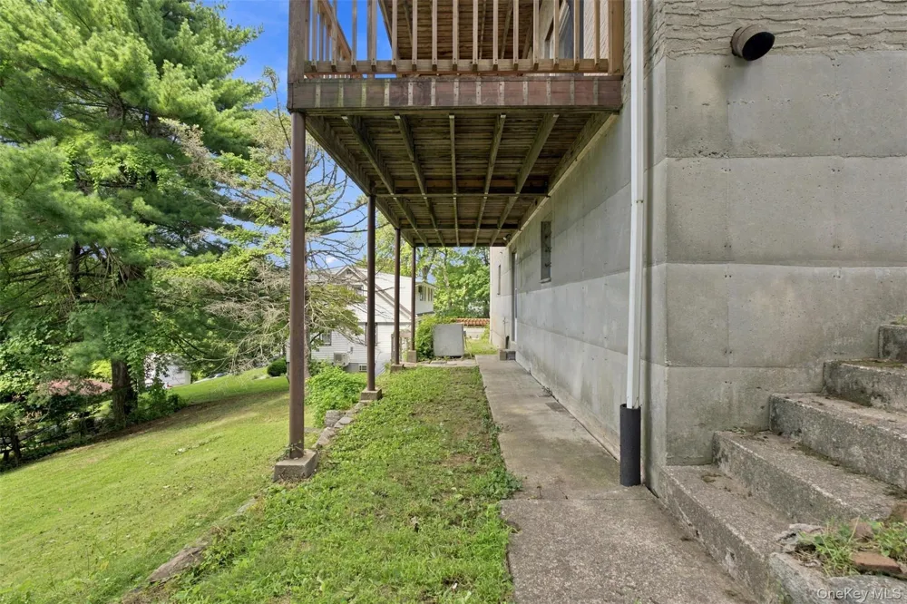 18 Bonaventure Avenue Ardsley, NY 10502