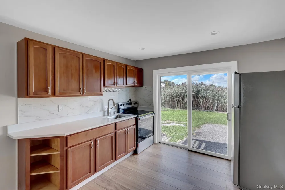 295 Bergen Avenue West Babylon, NY 11704