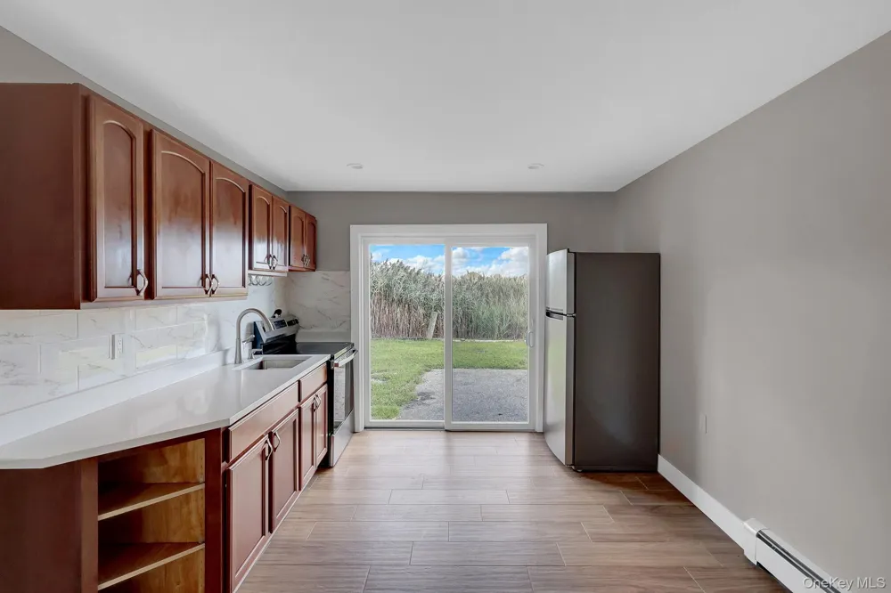 295 Bergen Avenue West Babylon, NY 11704