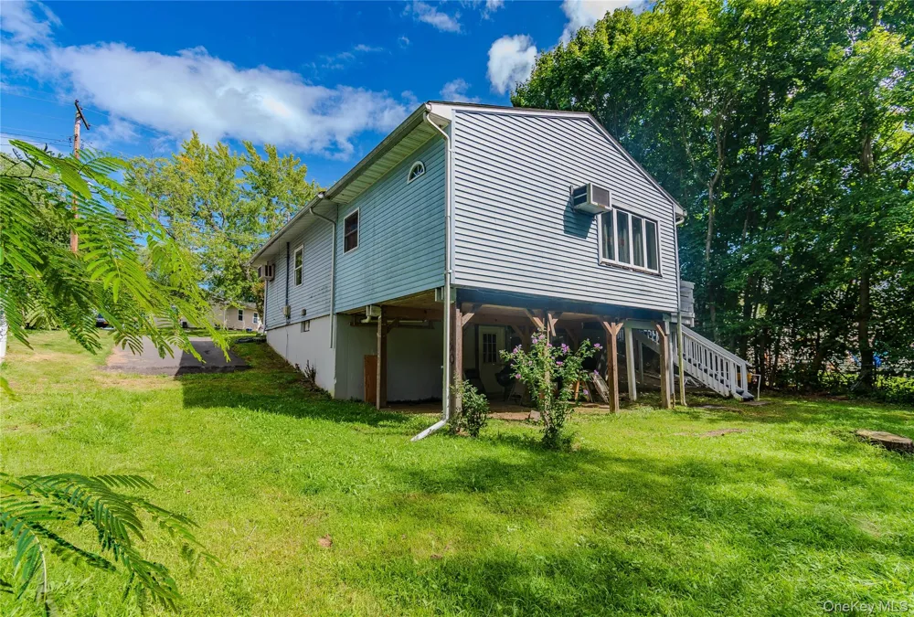 7 Fleetwood Drive Newburgh, NY 12550