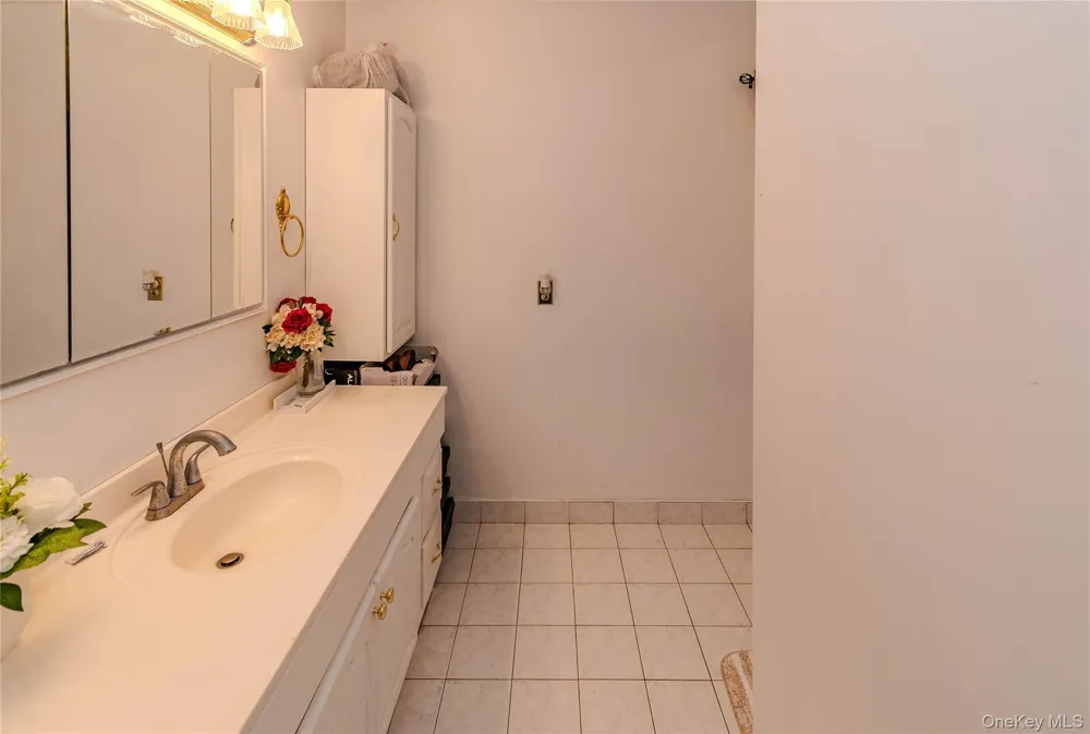 7 Fleetwood Drive Newburgh, NY 12550