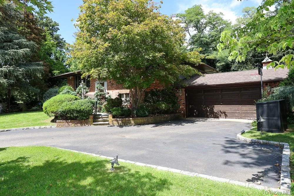3 Mackay Drive Hauppauge, NY 11788