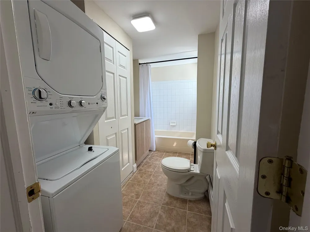 29 Delano Street #2 Poughkeepsie, NY 12601