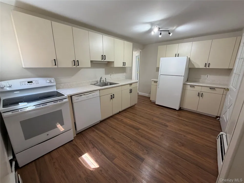 29 Delano Street #2 Poughkeepsie, NY 12601