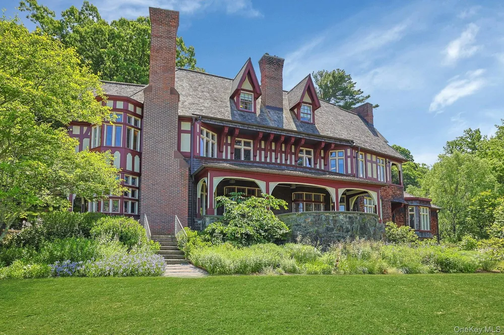 20 Nazareth Way Garrison, NY 10516