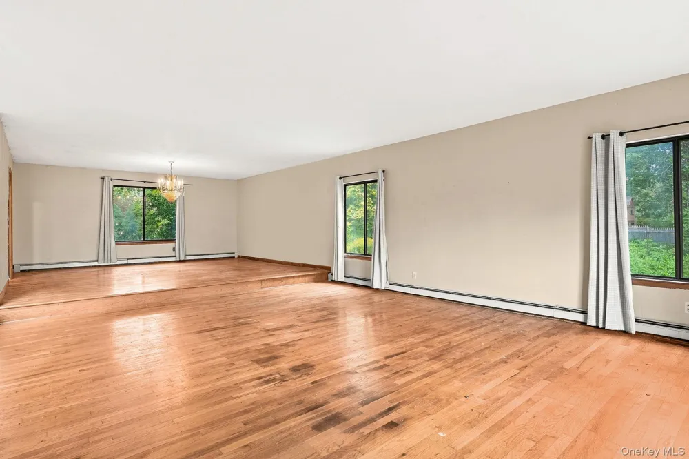 8 Cobbling Rock Drive Katonah, NY 10536