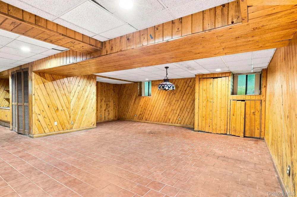 8 Cobbling Rock Drive Katonah, NY 10536