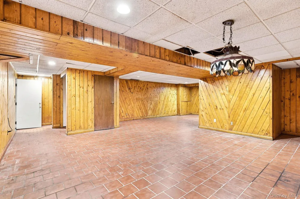 8 Cobbling Rock Drive Katonah, NY 10536