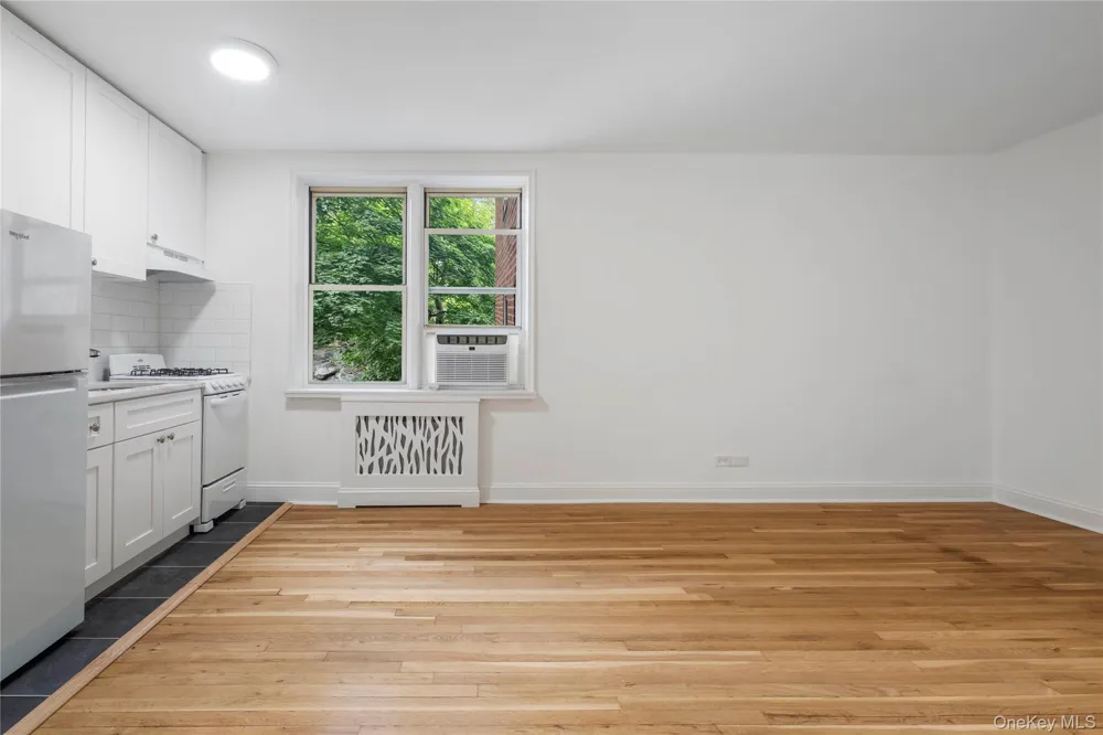 5645 Netherland Avenue #2F Bronx, NY 10471