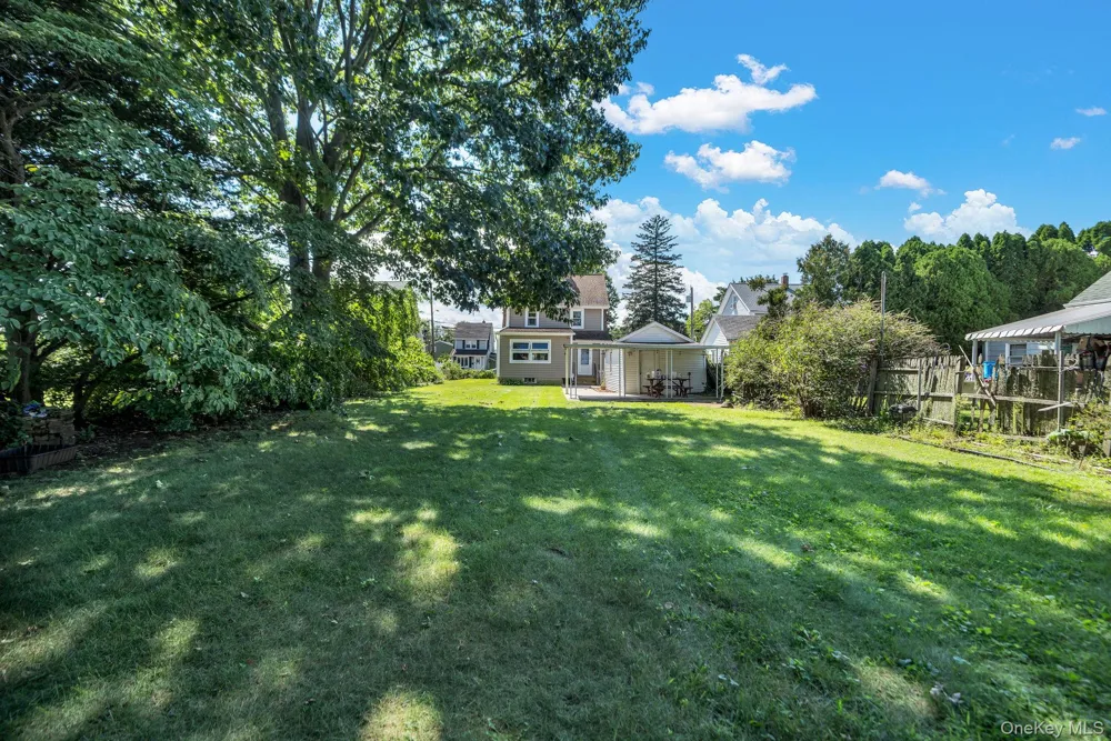 55 McKinley Avenue Hicksville, NY 11801