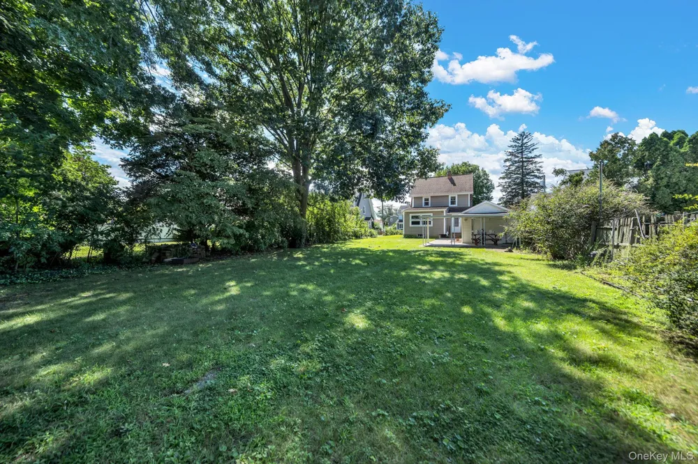 55 McKinley Avenue Hicksville, NY 11801
