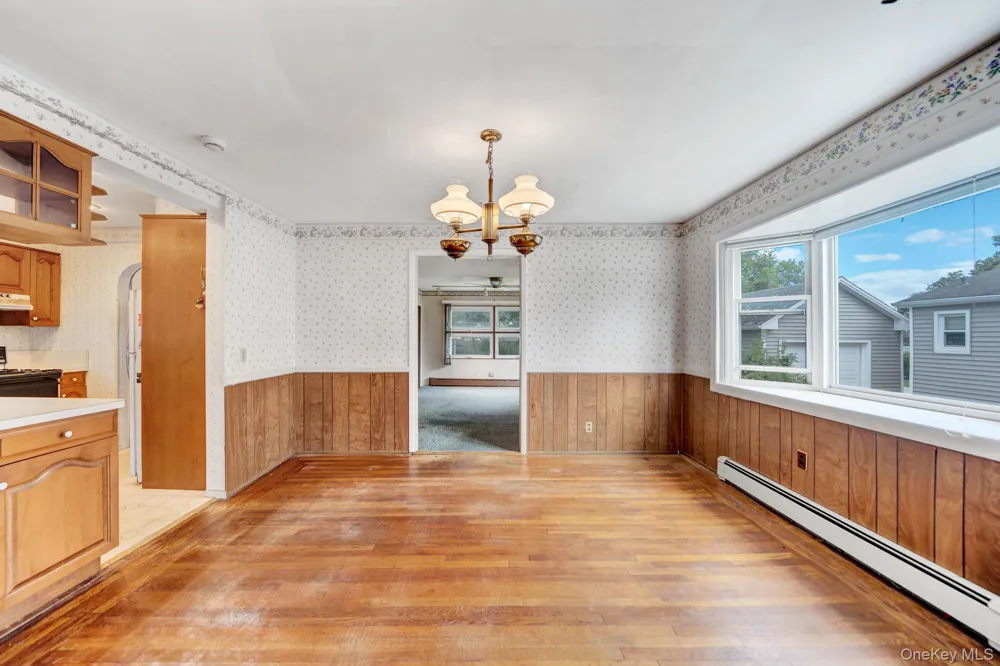 55 McKinley Avenue Hicksville, NY 11801