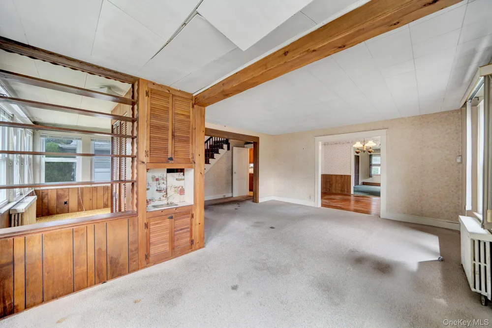 55 McKinley Avenue Hicksville, NY 11801