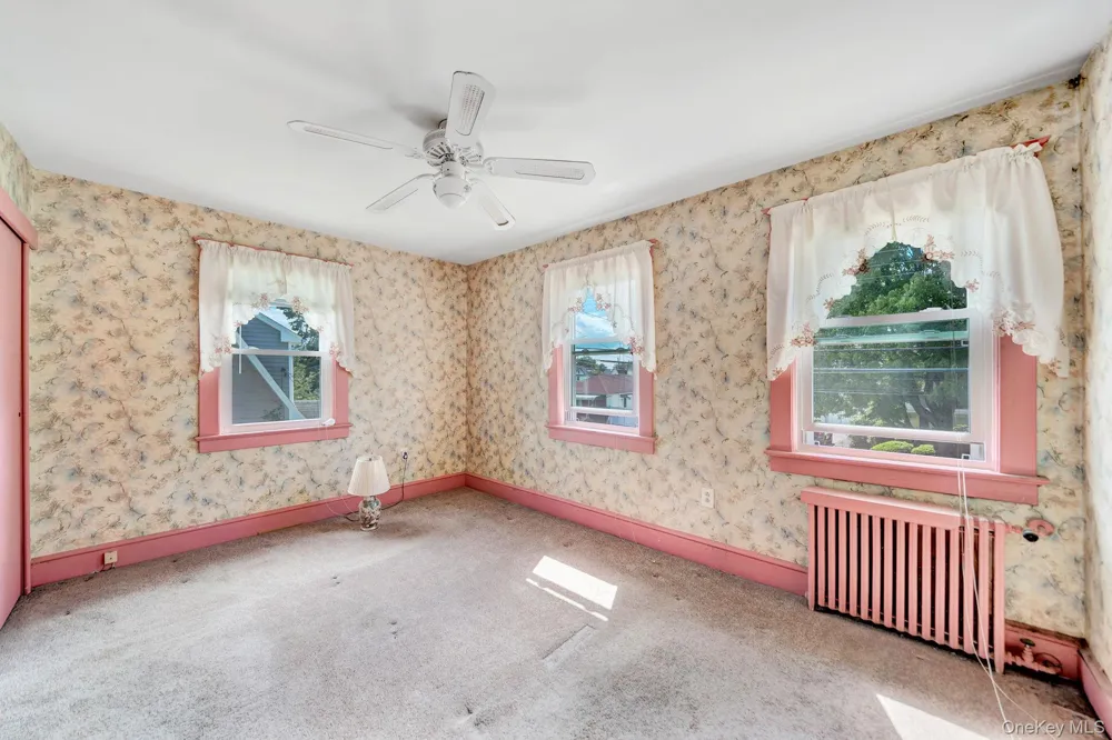 55 McKinley Avenue Hicksville, NY 11801