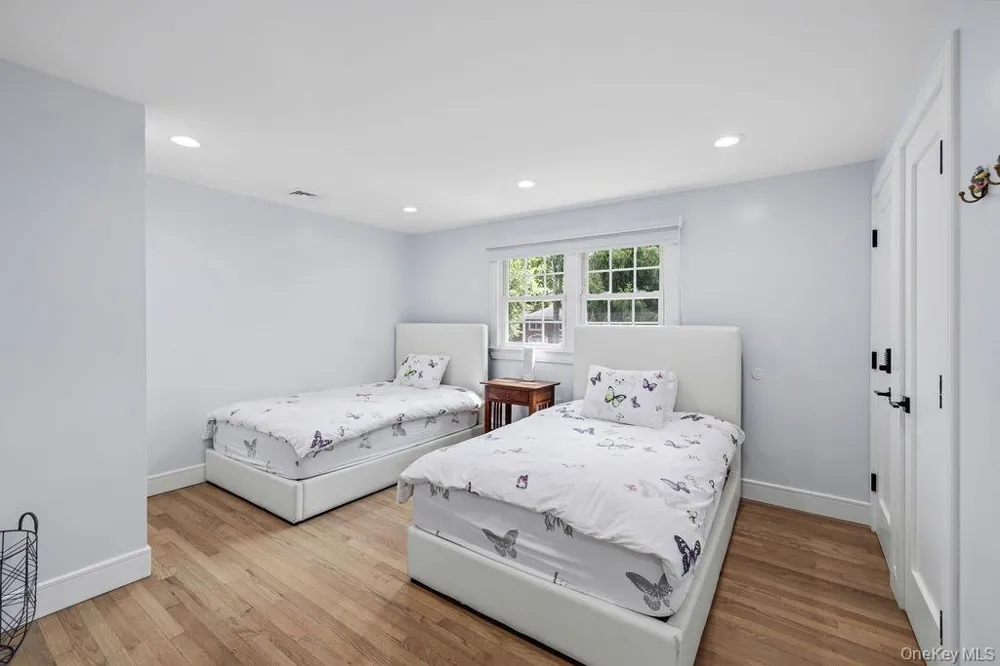 16 Marget Ann Lane Suffern, NY 10901