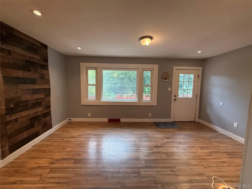 2250 Route 302 #1 Circleville, NY 10919