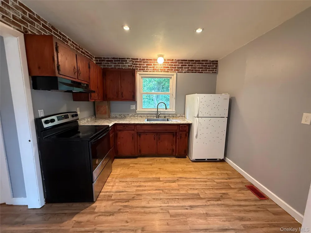 2250 Route 302 #1 Circleville, NY 10919