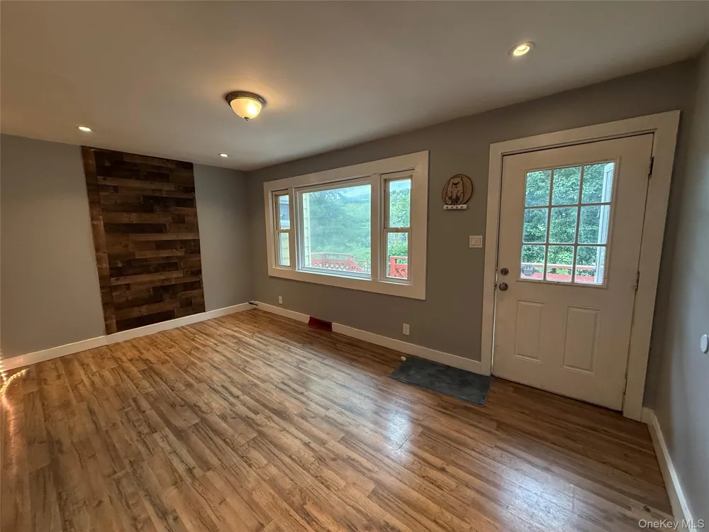 2250 Route 302 #1 Circleville, NY 10919