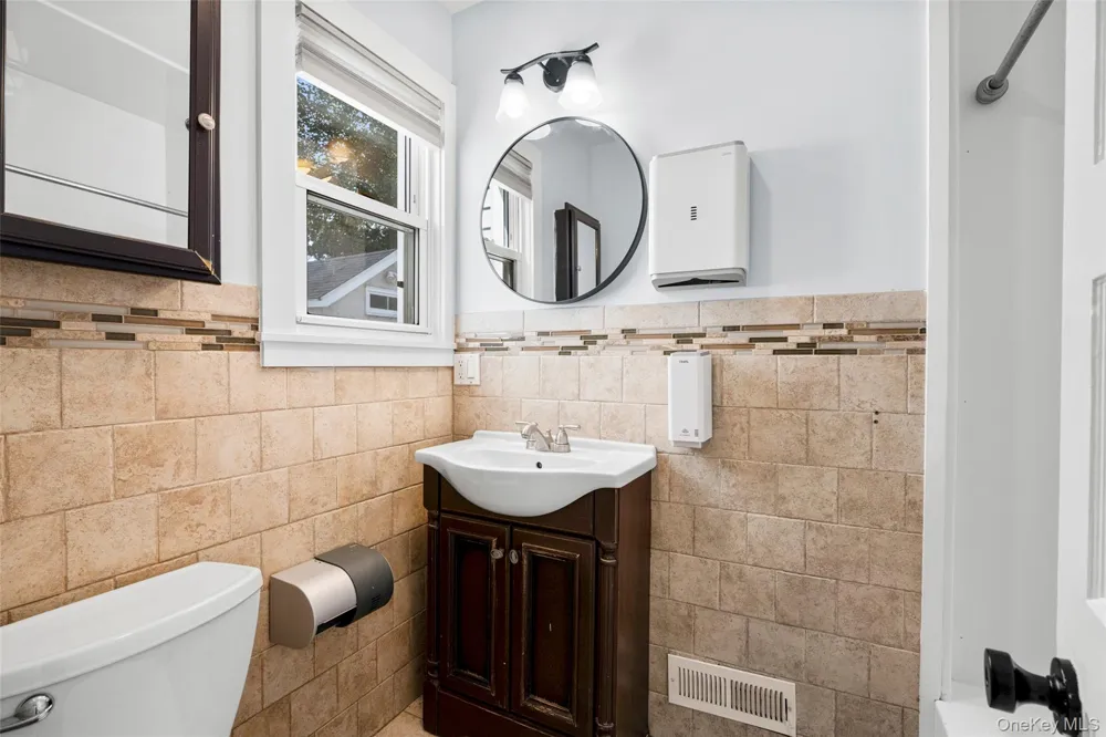 521 Jefferson Avenue #1 Mamaroneck, NY 10543