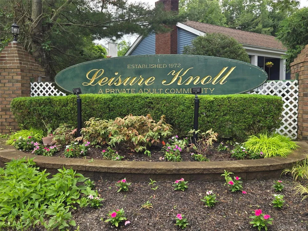183 Kingston Drive Ridge, NY 11961