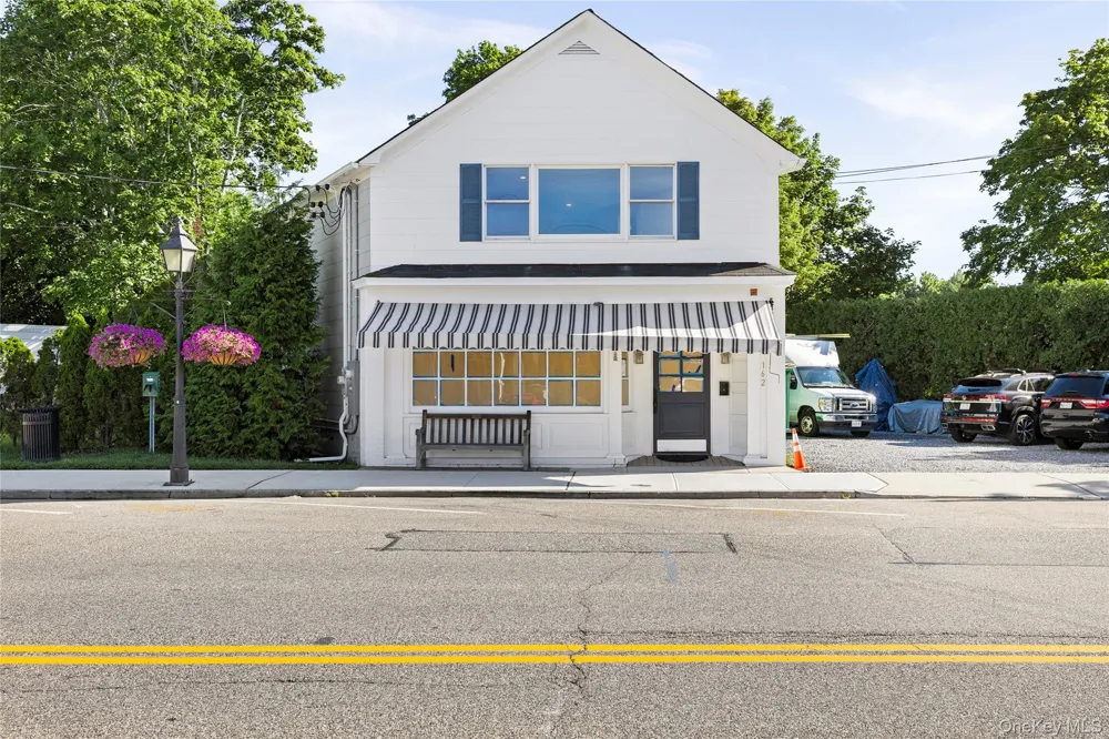 162 Mill Road #Unit 1 Westhampton Beach, NY 11978