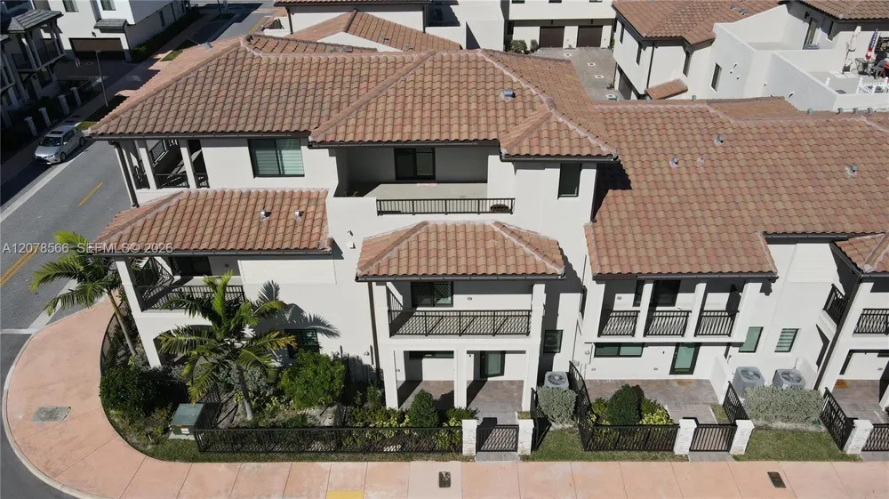 4242 NW 82nd Ave Doral, FL 33166