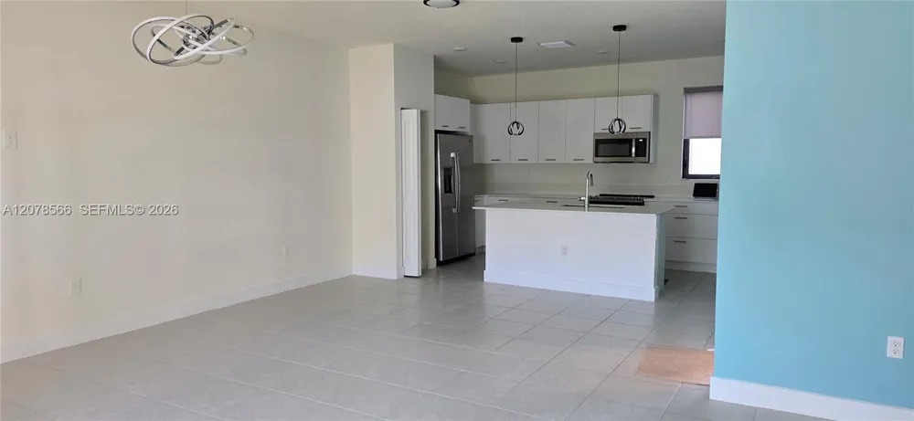 4242 NW 82nd Ave Doral, FL 33166