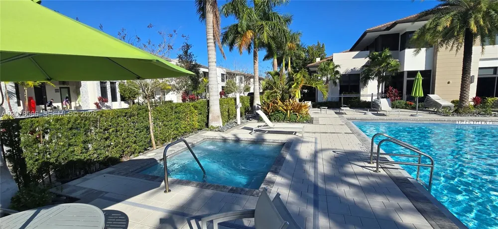 4242 NW 82nd Ave Doral, FL 33166