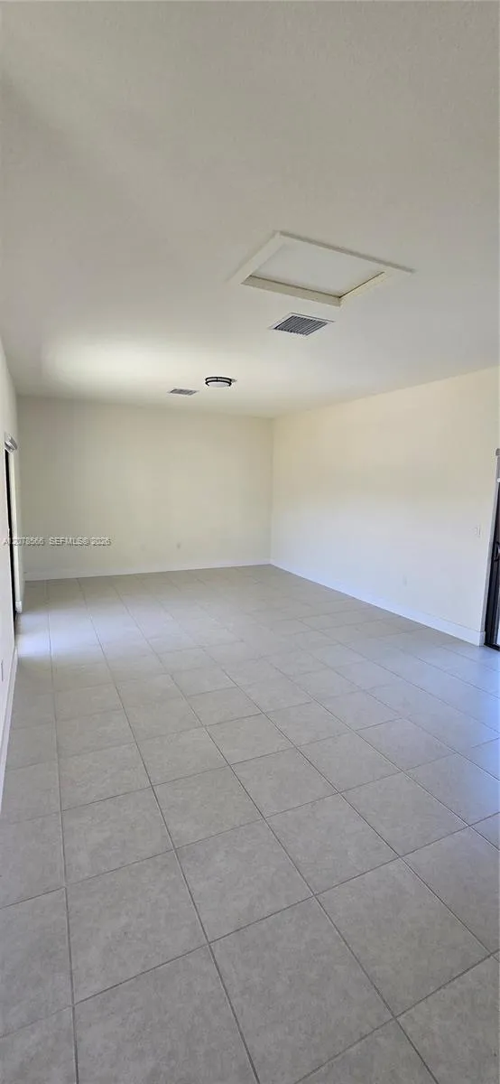 4242 NW 82nd Ave Doral, FL 33166