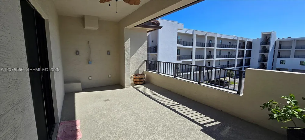 4242 NW 82nd Ave Doral, FL 33166