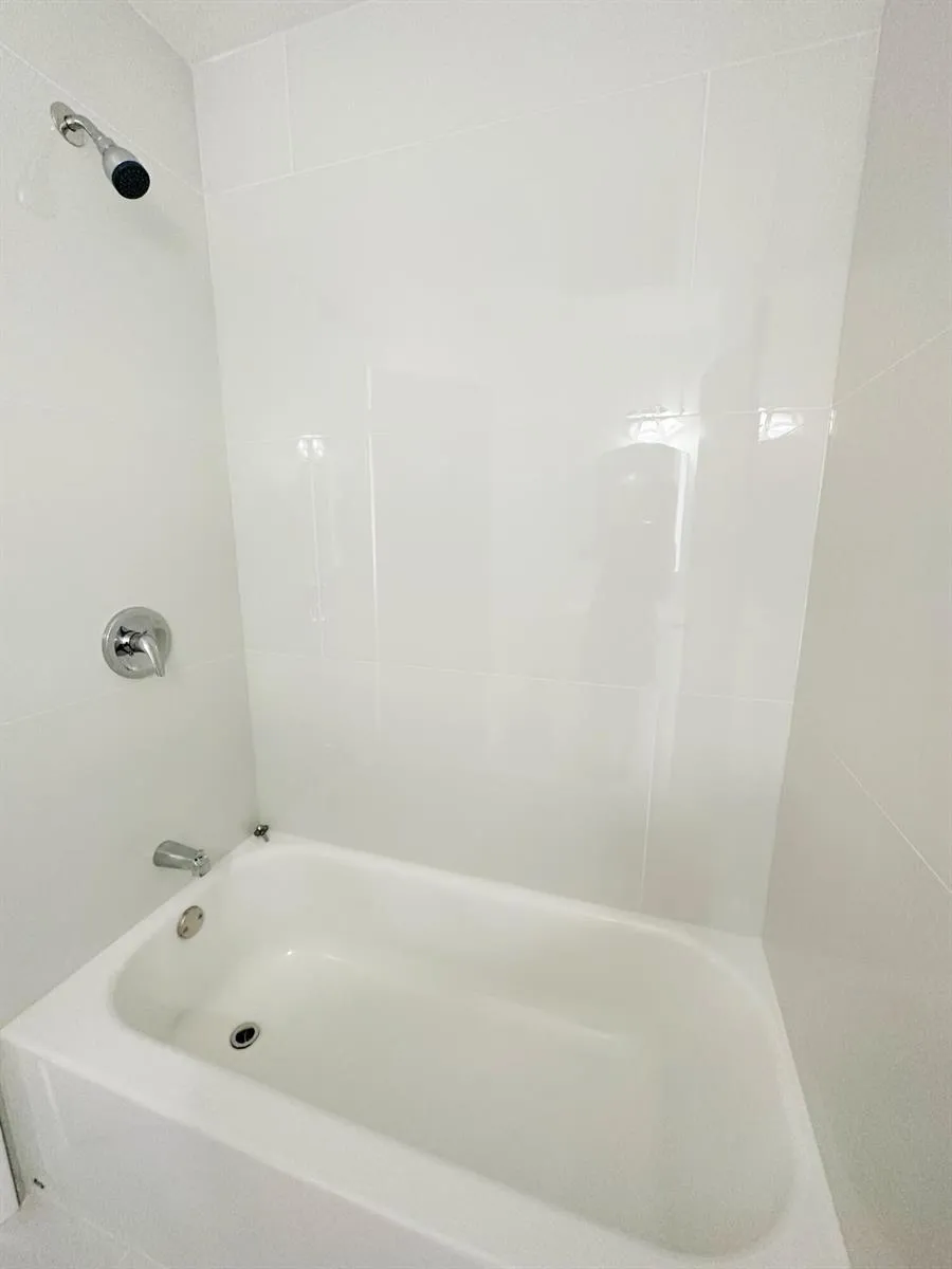 1701 W 42ND PLACE #43 Hialeah, FL 33012