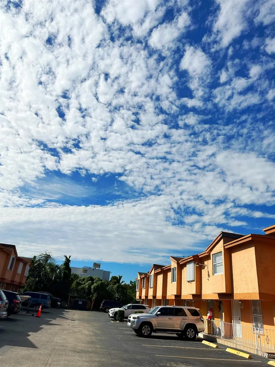 1701 W 42ND PLACE #43 Hialeah, FL 33012