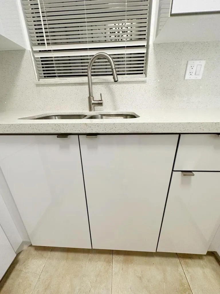 1701 W 42ND PLACE #43 Hialeah, FL 33012