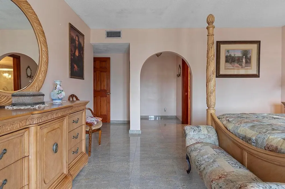 3475 S Ocean Boulevard #4010 Palm Beach, FL 33480