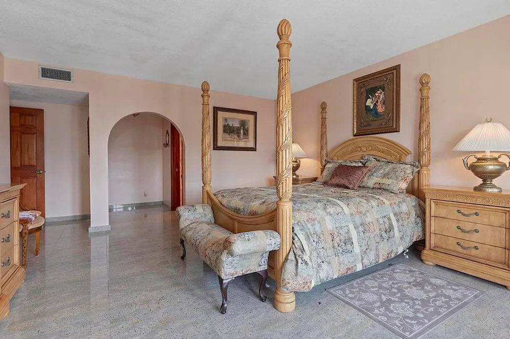 3475 S Ocean Boulevard #4010 Palm Beach, FL 33480