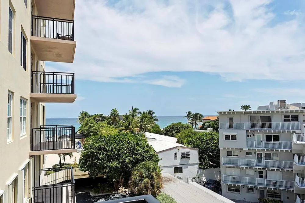 3475 S Ocean Boulevard #4010 Palm Beach, FL 33480