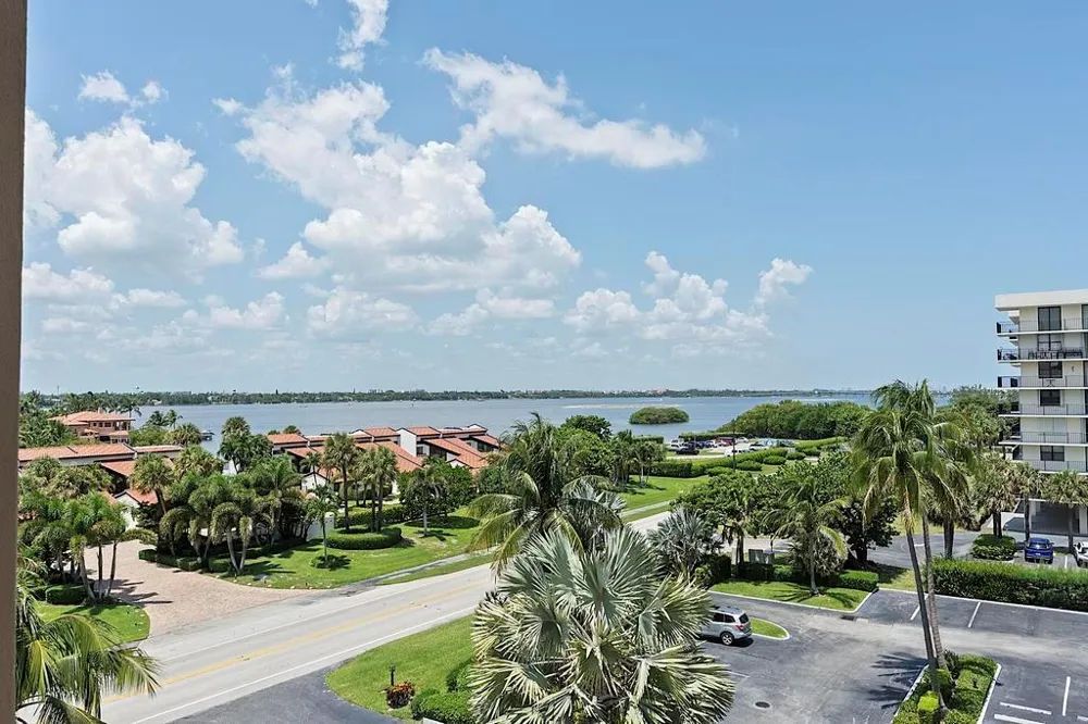 3475 S Ocean Boulevard #4010 Palm Beach, FL 33480