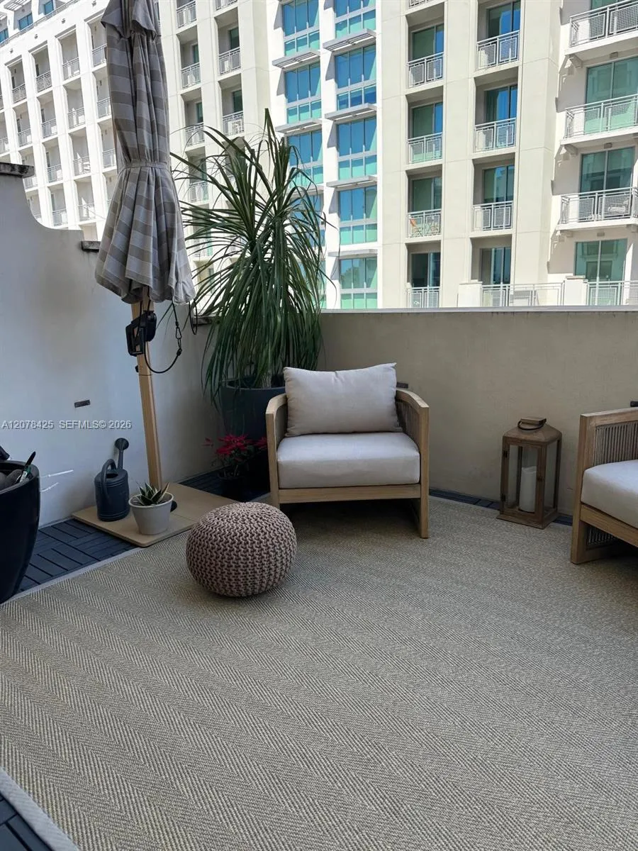 301 Altara Ave #403 Coral Gables, FL 33146