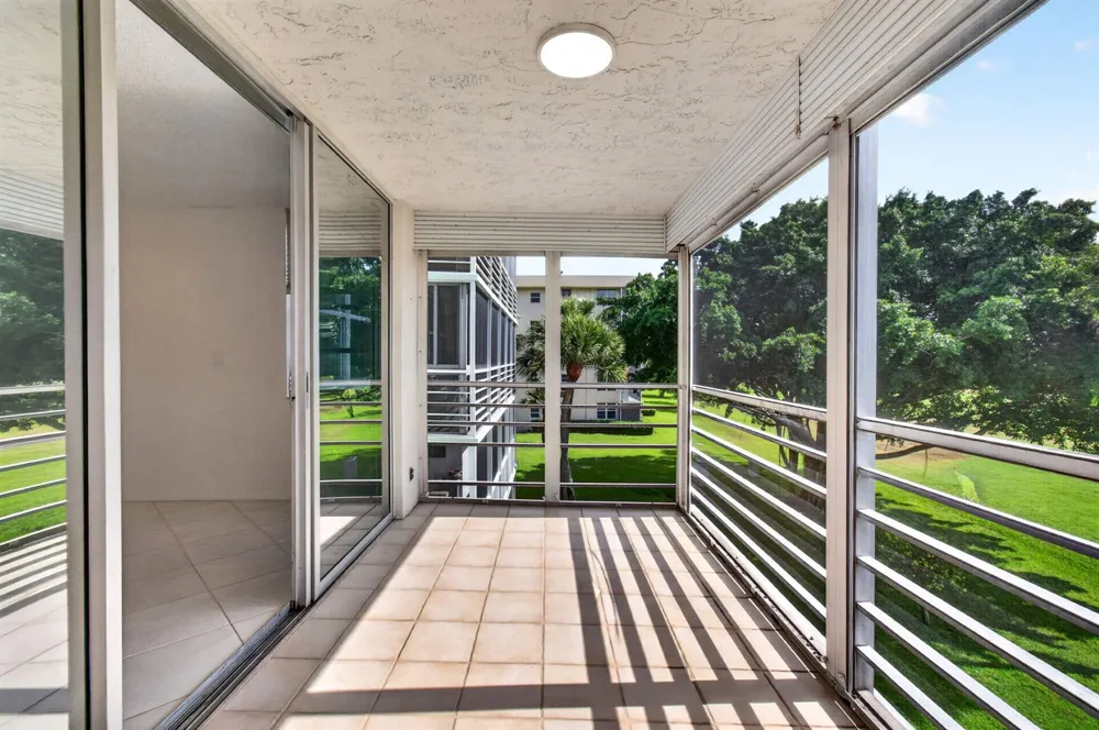 802 CYPRESS GROVE LANE #309 Pompano Beach, FL 33069