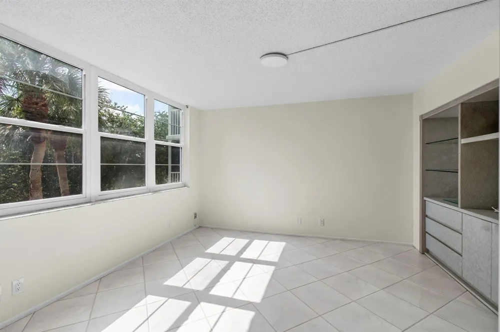802 CYPRESS GROVE LANE #309 Pompano Beach, FL 33069