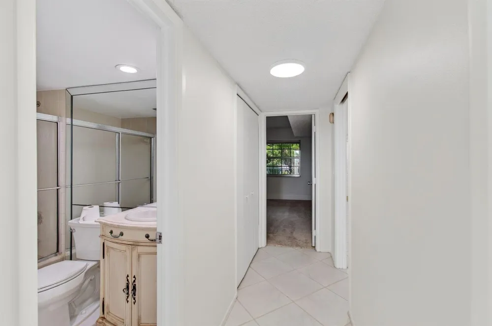 802 CYPRESS GROVE LANE #309 Pompano Beach, FL 33069