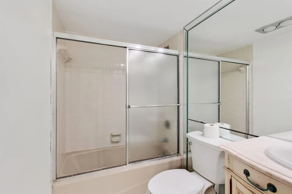 802 CYPRESS GROVE LANE #309 Pompano Beach, FL 33069