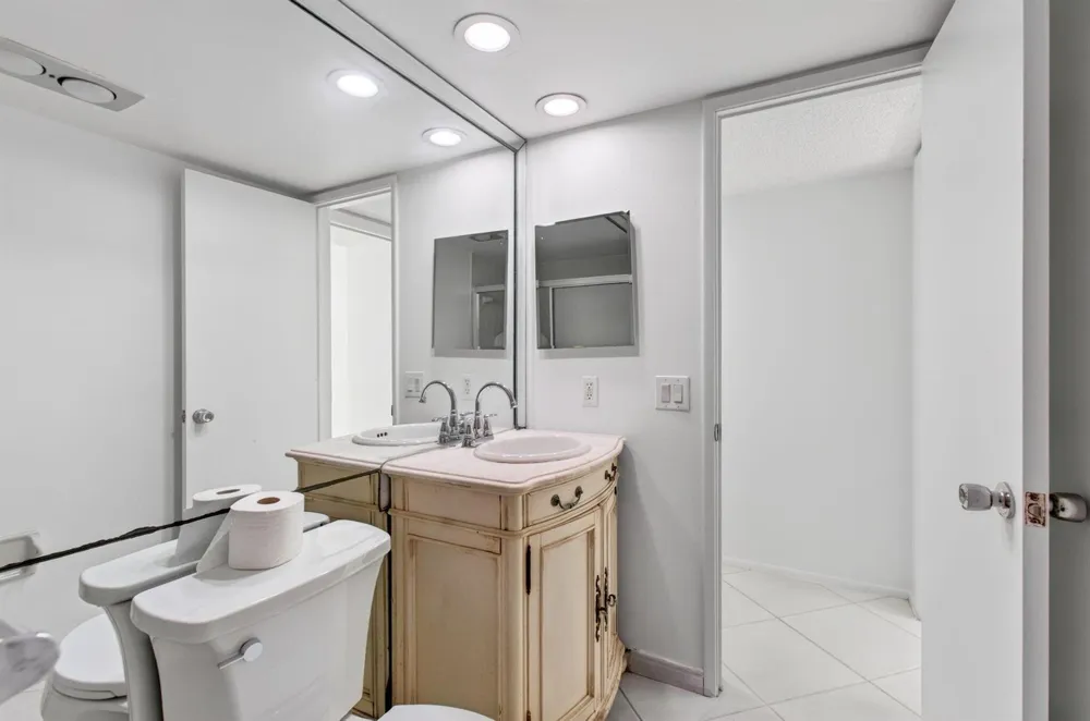 802 CYPRESS GROVE LANE #309 Pompano Beach, FL 33069