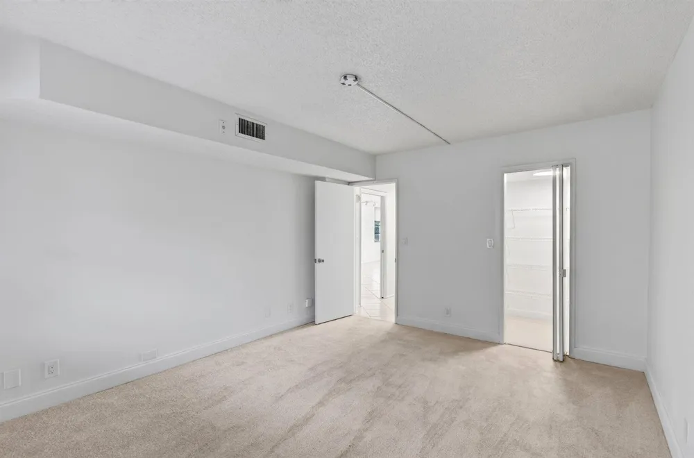 802 CYPRESS GROVE LANE #309 Pompano Beach, FL 33069
