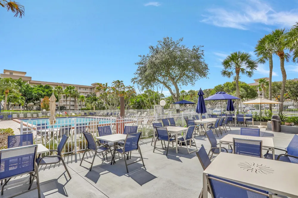 802 CYPRESS GROVE LANE #309 Pompano Beach, FL 33069