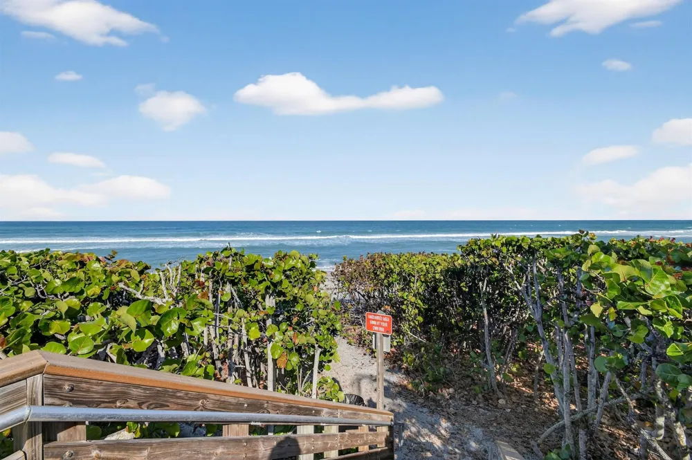 1300 Jimmy Buffett Mem Highway Jupiter, FL 33477