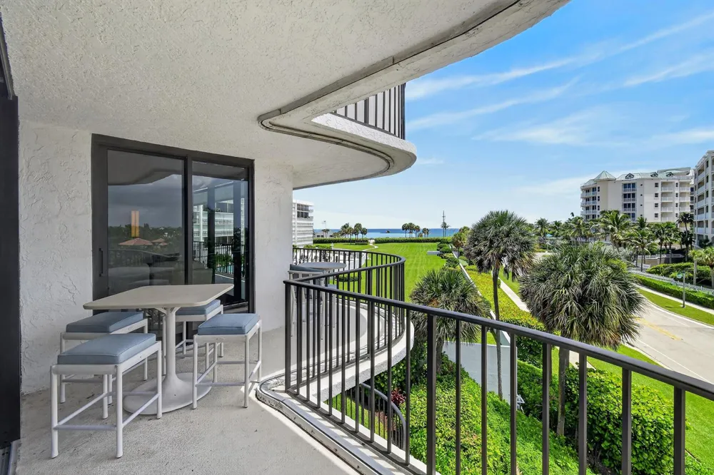 1300 Jimmy Buffett Mem Highway Jupiter, FL 33477